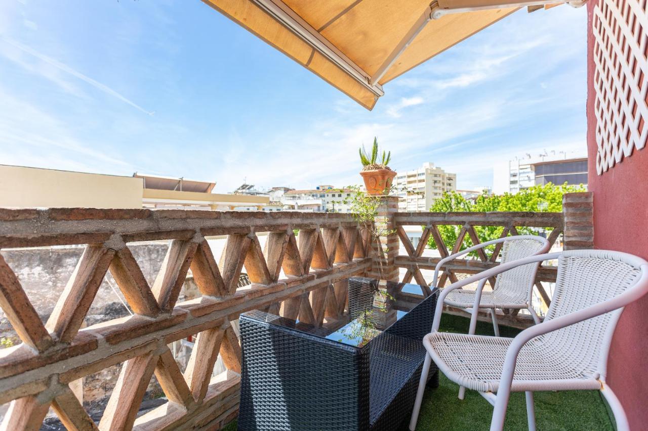 Aparthotel Puerta De Aduares Marbella Exterior foto
