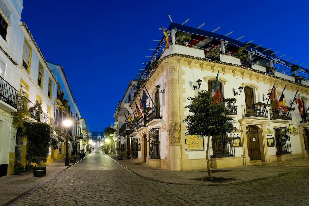 Aparthotel Puerta De Aduares Marbella Exterior foto